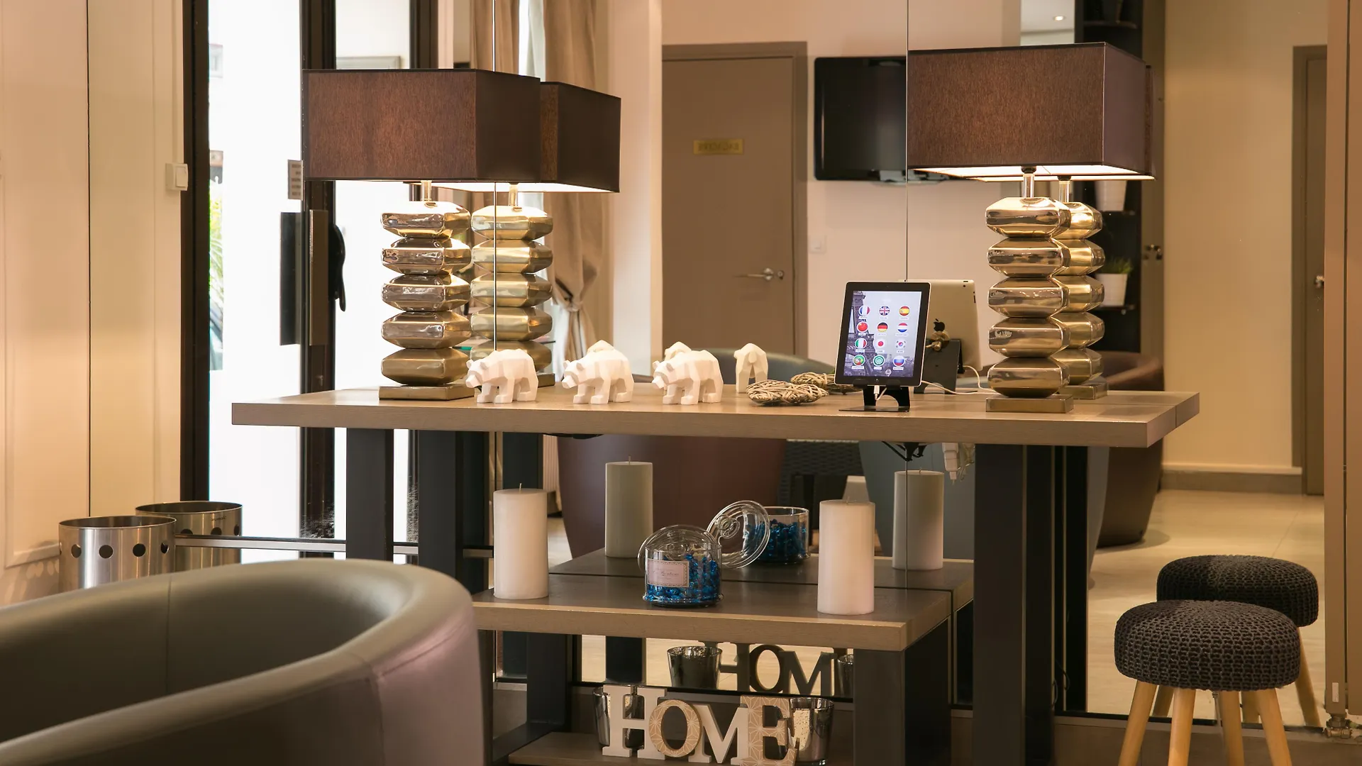 Alexandrine Opera Hotel
