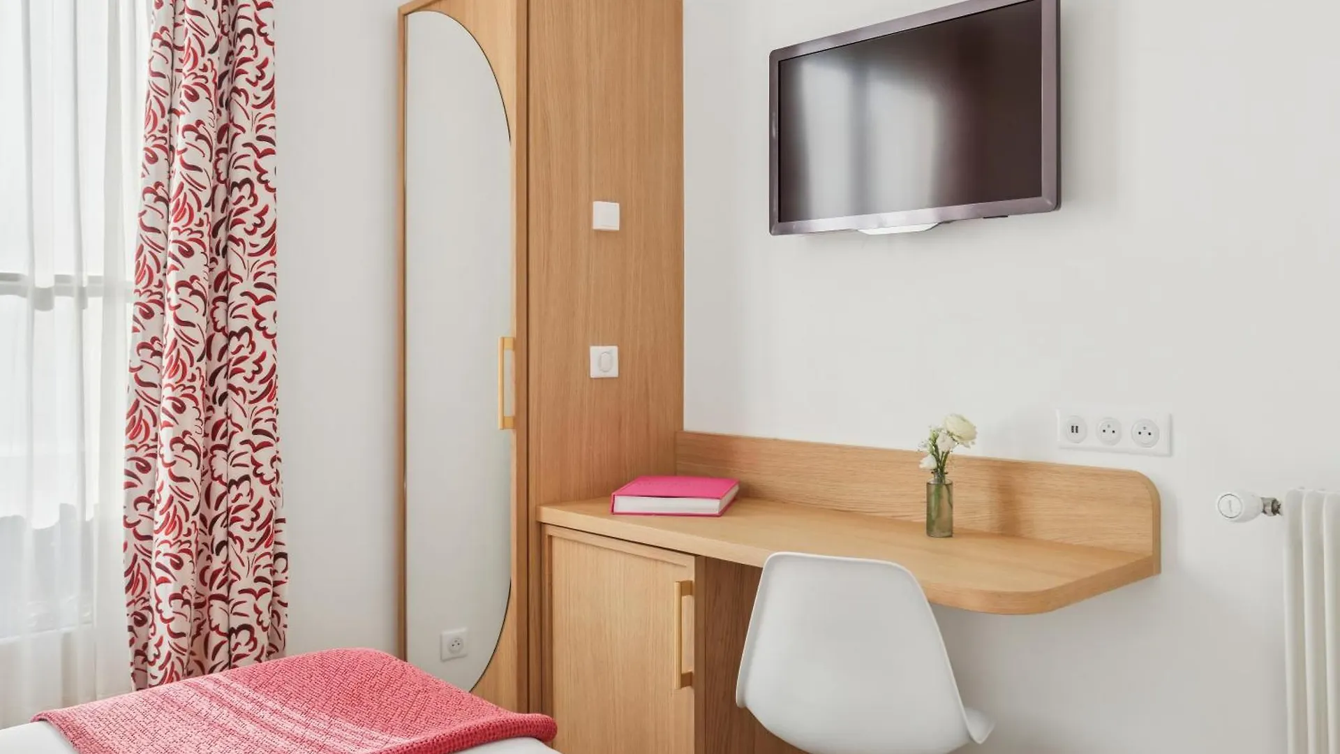 Alexandrine Opera Hotel 3*