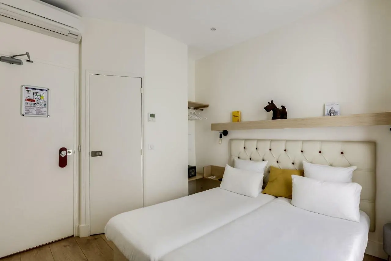 Hotel Alexandrine Opera 3*